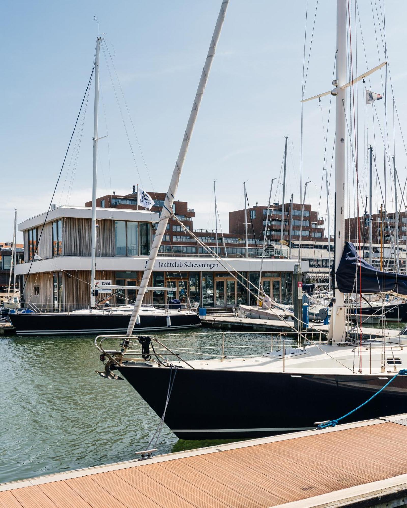 Bizstay Harbour II Scheveningen Apartments Гаага Экстерьер фото