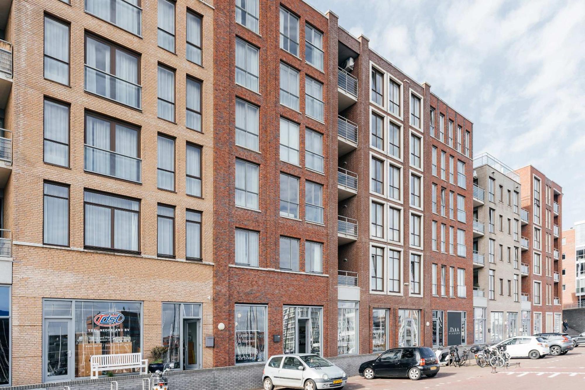 Bizstay Harbour II Scheveningen Apartments Гаага Экстерьер фото